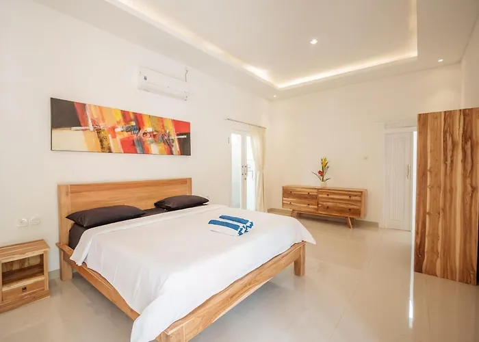 Amazing In Oberoi Location Villa